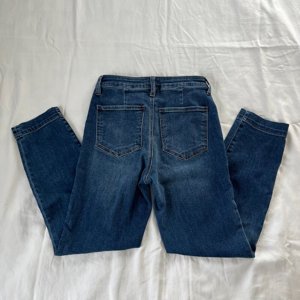 Kut From The Kloth Reese High Rise Straight Leg Dark Wash Denim Jeans | Size 2 - Picture 5 of 8